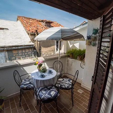 Tonsic סוטיבאן