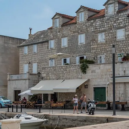 דירה Tonsic סוטיבאן