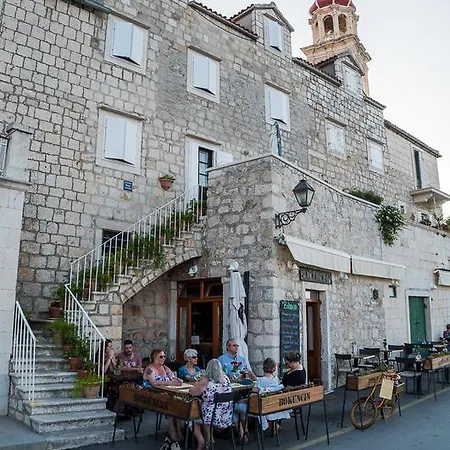 Tonsic דירה סוטיבאן