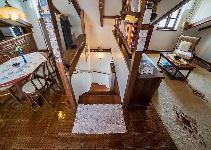 Tonsic Apartman Sutivan