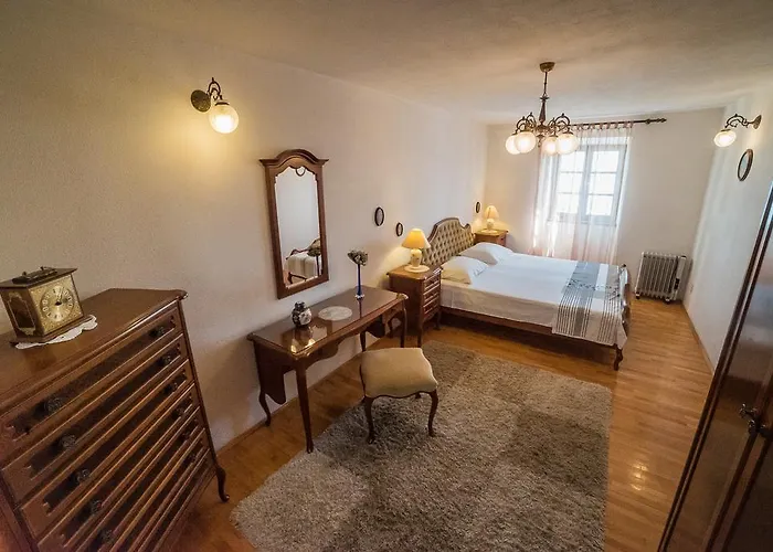 Apartman Tonsic Sutivan