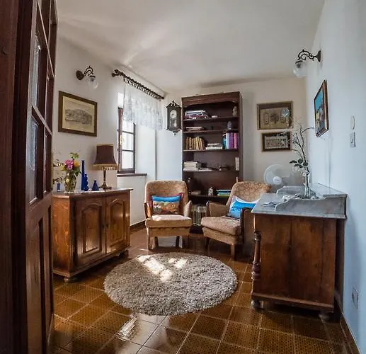 Tonsic Apartman Sutivan