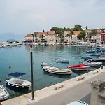 Tonsic *