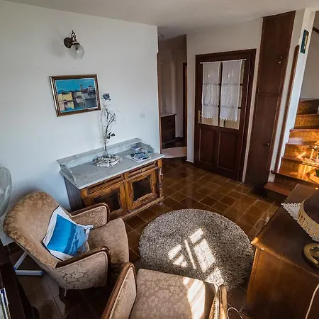 Tonsic Apartment