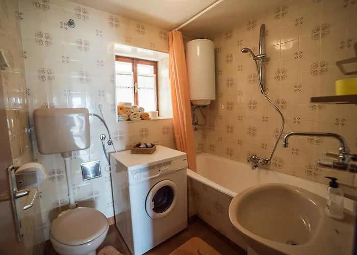 Apartman Tonsic *